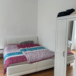  Apartamento Small Near The Center